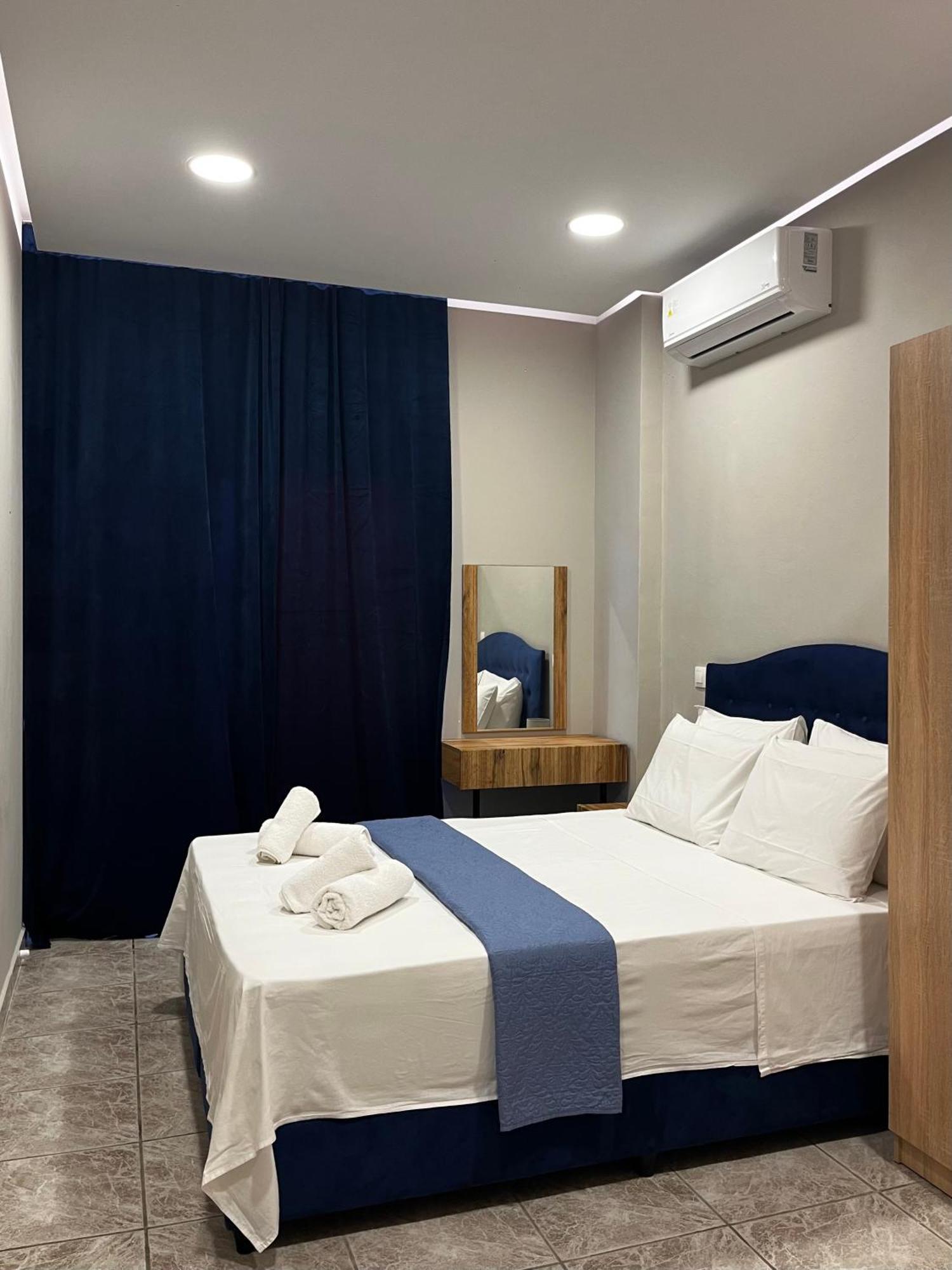 Sapphire Home Ixia  Exterior foto